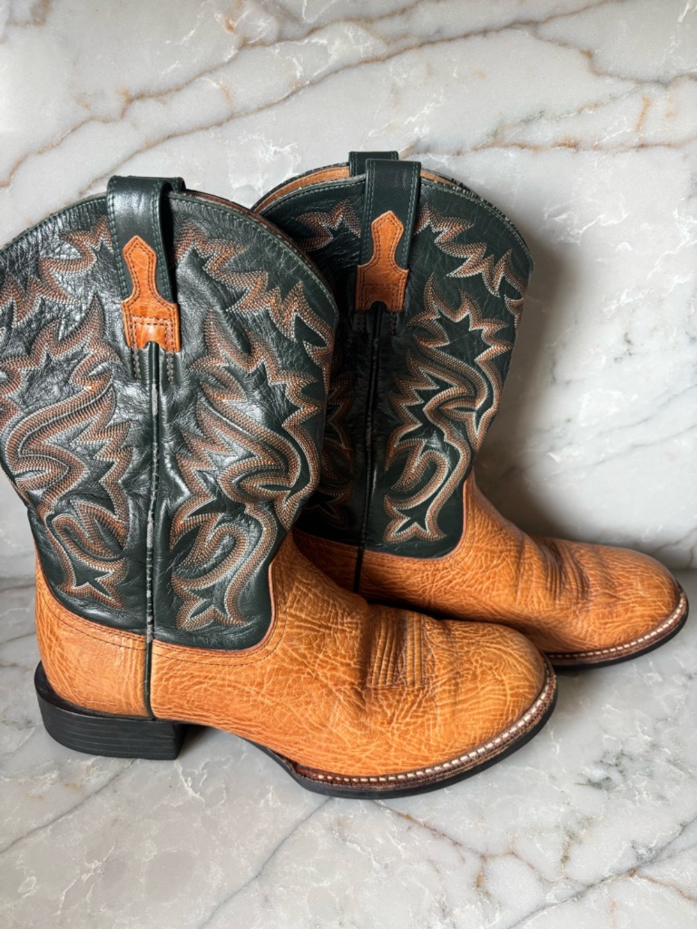 Ariat Tan & Dark Green Cowboy Boots